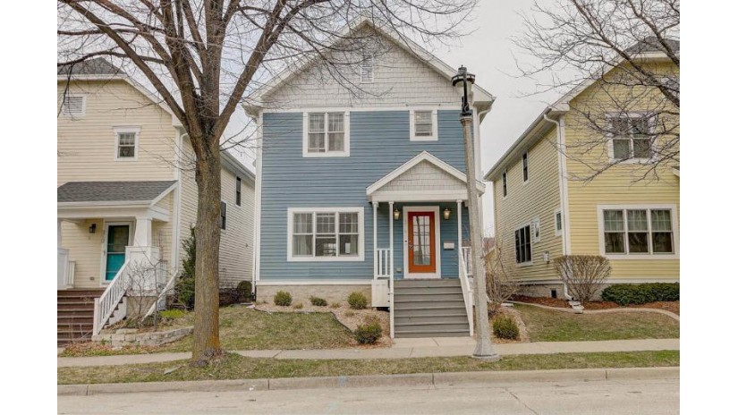 314 E Brown St Milwaukee, WI 53212 by Corcoran Realty & Co $379,900