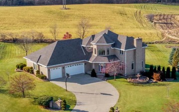 4140 Gemstone Trail, Ledgeview, WI 54311-9007