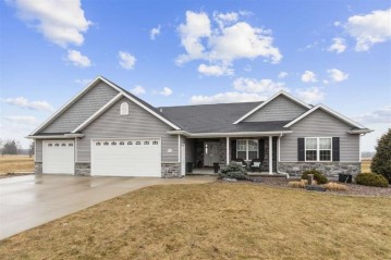 8042 Coleman Ridge, Clayton, WI 54956-9057