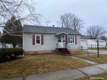 1006 Clinton Street, Green Bay, WI 54143