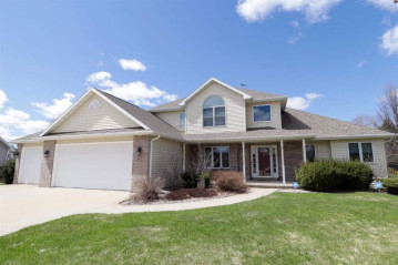 4724 Dogwood Court, Grand Chute, WI 54914