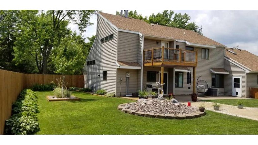 1014 S 6th St Prairie Du Chien, WI 53821 by Re/Max Ridge-N-River $231,900