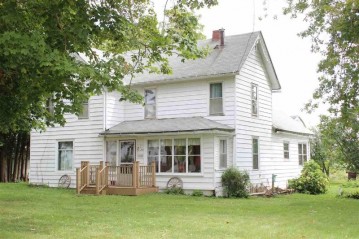 14556 County Road D, Lamont, WI 53530