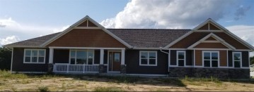 W7475 Aspen Tr, Pacific, WI 53954