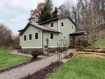 14750 Bernhardt Ln, Westford, WI 53924