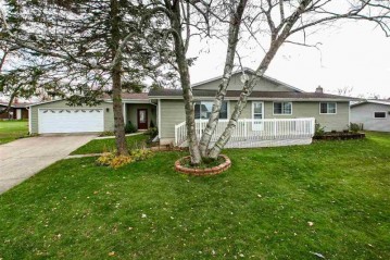 375 Grandview Ln, Platteville, WI 53818