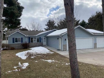 840 13th St, Prairie Du Sac, WI 53578