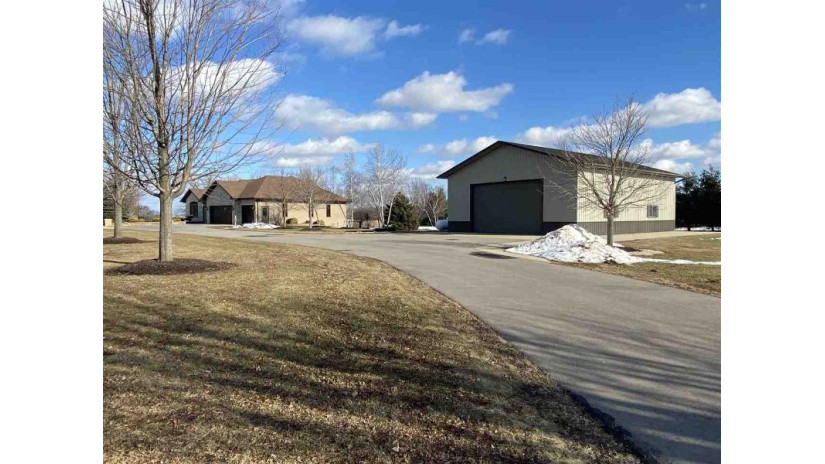 6502 E County Road X Turtle, WI 53525 by Shorewest Realtors $629,000