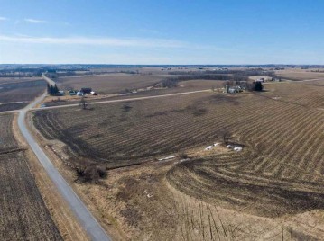 149 AC County Road V, Bristol, WI 53590