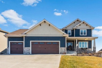 988 Alpine Pky, Oregon, WI 53575