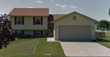 415 Park View Rd, Deerfield, WI 53531