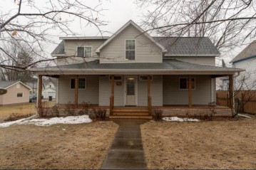 324 South Main St, Elmwood, WI 54740