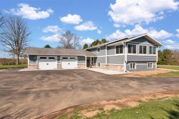 167055 Luebbe Lane, Ringle, WI 54471