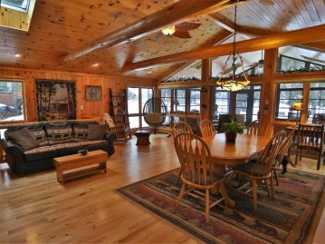 12903 Rocky Point Ln, Lac Du Flambeau, WI 54538