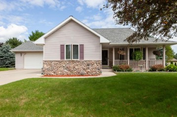 524 Redwing Ct, Campbellsport, WI 53010-3054