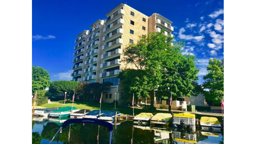 101 Broad St 901 Lake Geneva, WI 53147 by Custom Fit Realty, LLC $439,900