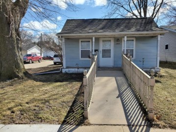 1303 Bangor St, Bangor, WI 54614-8775