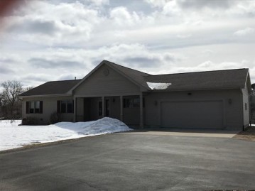 1325 North Ave, Wausaukee, WI 54177-9768