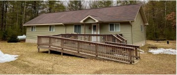 W10905 S Curtis Lake Ln, Coloma, WI 54930