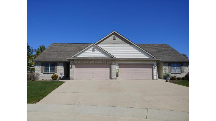 1964 Comanche Ct Grafton, WI 53024 by Realty Executives Integrity~Cedarburg $295,000