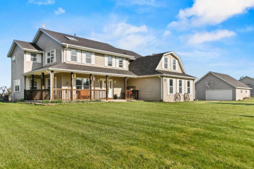 4925 57th Dr, Yorkville, WI 53177-3041