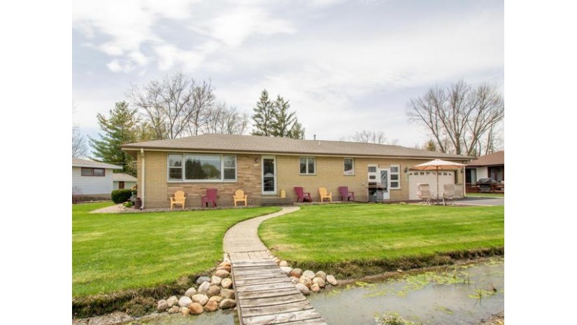 1503 Willow Rd Twin Lakes, WI 53181 by MTM Realty, Inc. $249,900