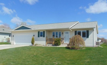 1610 Crane Ct, Sheboygan Falls, WI 53085-3401