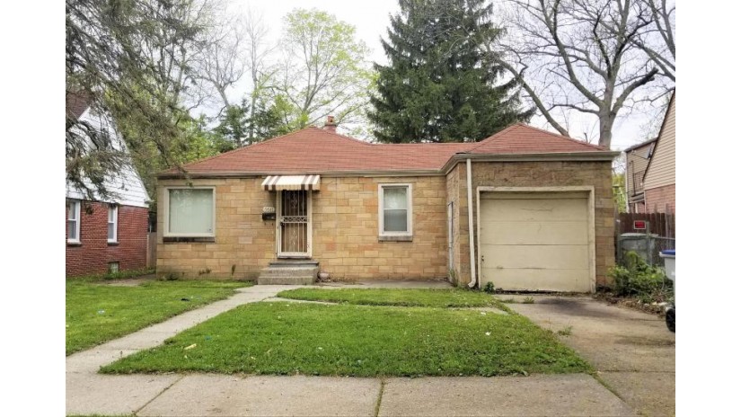 5641 N 38th St Milwaukee, WI 53209 by Sunshine Realty Group $47,900