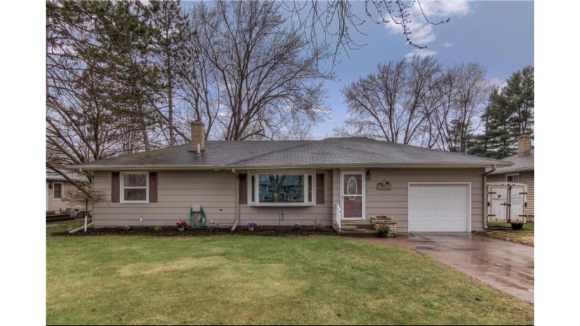 2618 Blakeley Avenue Eau Claire, WI 54701 by Riverbend Realty Group, Llc $200,000