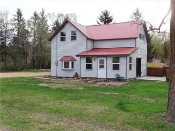 N5810 County Road Y, Arkansaw, WI 54721