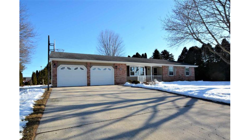 1009 Frost Road Howards Grove, WI 53083 by Cres, Llp $229,900