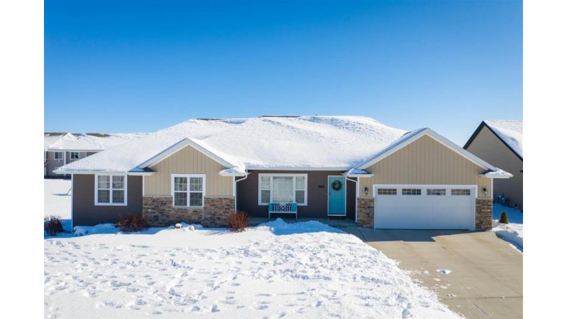 3410 Tulip Trail Little Chute, WI 54913 by Landro Fox Cities Realty Llc $292,500