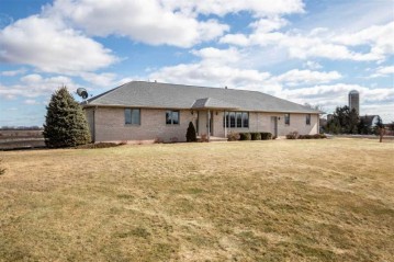 3441 Trestle Road, Eaton, WI 54311-9675