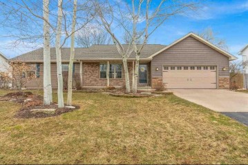 W2373 Greenspire Way, Buchanan, WI 54915