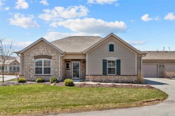 2204 E Sienna Way, Appleton, WI 54913-6715