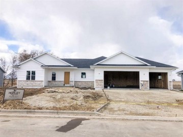 23 N Windmill Ridge Rd, Evansville, WI 53536