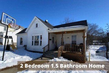 929 Madison St, Darlington, WI 53530