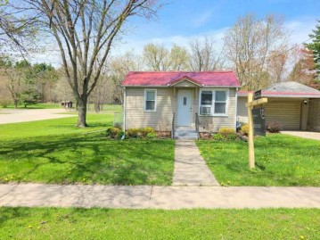 305 Mineral St, Albany, WI 53502