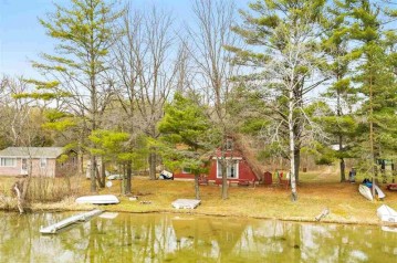 10395 North Lake Road, Amherst Junction, WI 54407