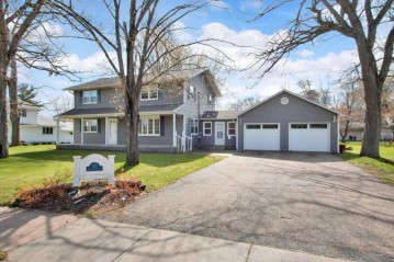 1421 Wisconsin River Drive, Port Edwards, WI 54469