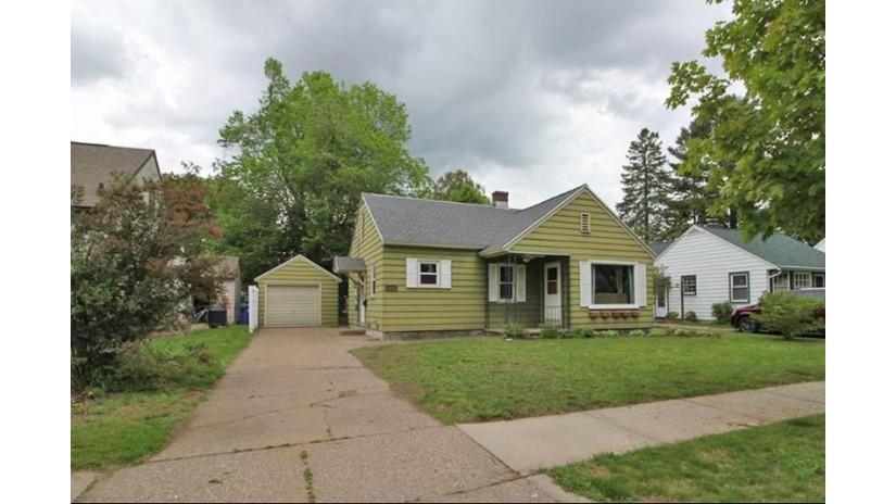 618 Eau Claire Boulevard Wausau, WI 54403 by Coldwell Banker Action $144,900