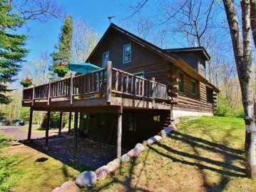 7018 Woodland Dr, Plum Lake, WI 54561