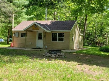 15686 Branch Ln, Mountain, WI 54149