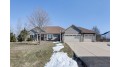 562 W Red Pine Cir Dousman, WI 53118 by Redefined Realty Advisors LLC $484,900