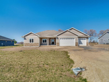 N6865 Sand Prairie Ct, Holland, WI 54636