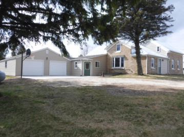 6830 Danmar Rd, Kossuth, WI 54247-9722