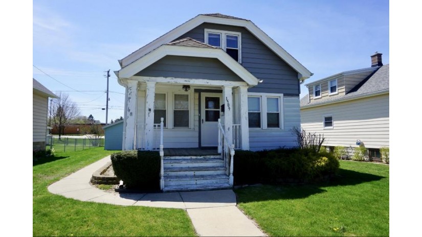 1509 Marquette Ave South Milwaukee, WI 53172 by Milwaukee Flat Fee Homes $120,000