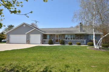 N4581 County Road P, Rubicon, WI 53078-9751