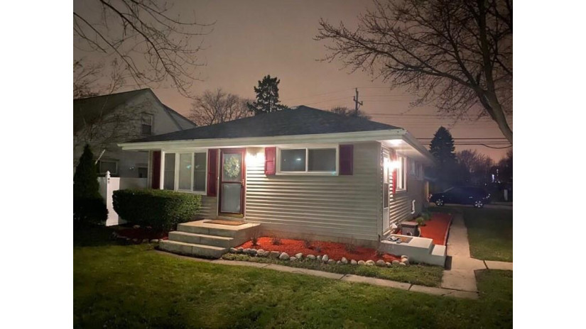 4800 W Layton Ave Greenfield, WI 53220 by Your Home Buying Agency LLC $219,900