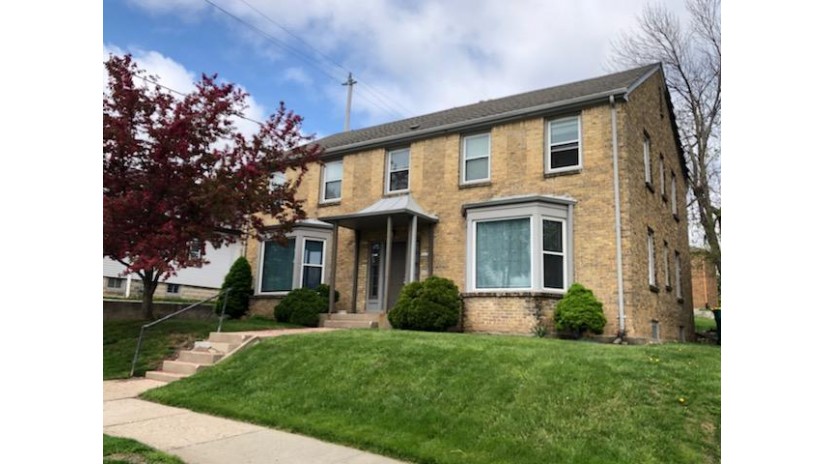 1415 S 54th St West Milwaukee, WI 53214 by Redefined Realty Advisors LLC $249,900